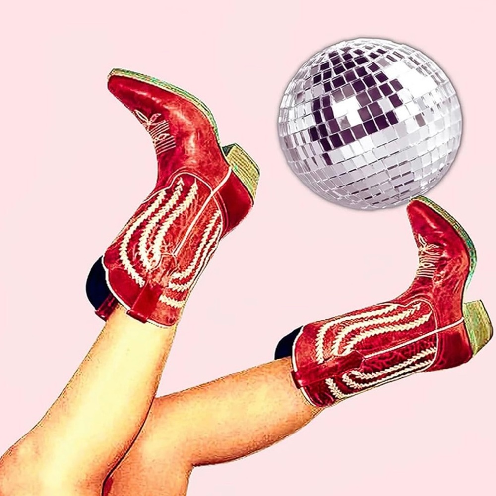 Meet your Posher, Kaily
